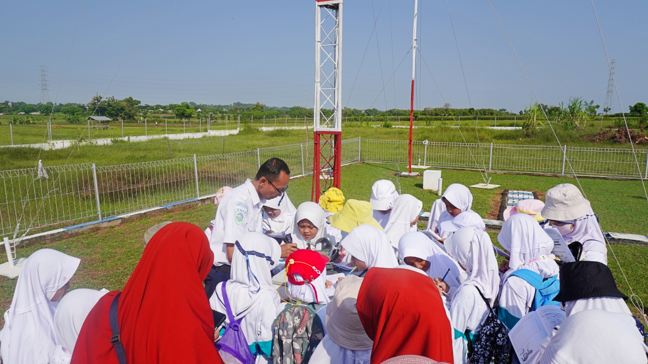 Outdoor Learning SD Insan Kamil Tuban